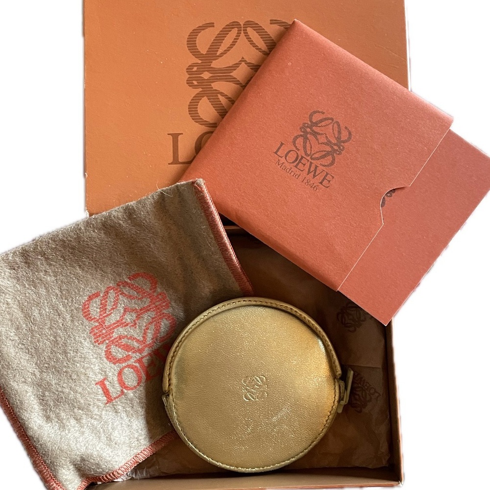 Loewe Gold Round Leather Coin Purse Full Inclusion Perfect Collectible